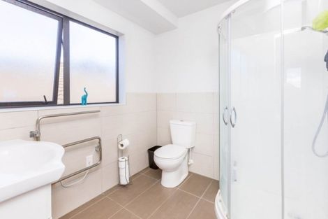 Photo of property in 29 King Charles Drive, Kingsley Heights, Upper Hutt, 5018