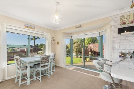 Photo of property in 6 Maddison Place, Welcome Bay, Tauranga, 3112