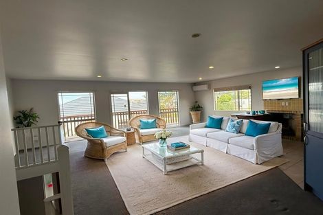 Photo of property in 147e Hobsonville Road, West Harbour, Auckland, 0618