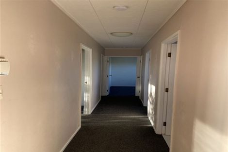 Photo of property in 10 Everglade Drive, Goodwood Heights, Auckland, 2105