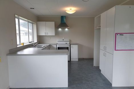 Photo of property in 48a Seddon Street, Wallaceville, Upper Hutt, 5018