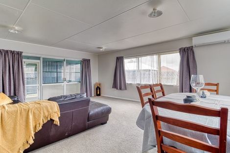 Photo of property in 16b Kilkee Terrace, Flaxmere, Hastings, 4120