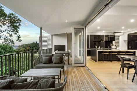 Photo of property in 48 St Marys Road, Saint Marys Bay, Auckland, 1011