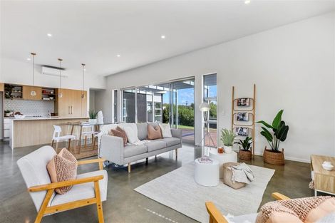 Photo of property in 31 Longview Street, Mangawhai, 0505