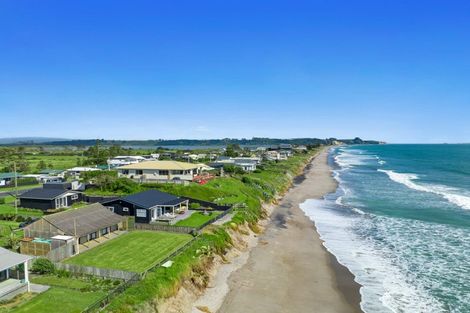 Photo of property in 359 Pukehina Parade, Pukehina, Te Puke, 3189