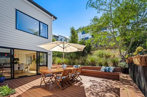 Photo of property in 37 Remuremu Street, Long Bay, Auckland, 0630