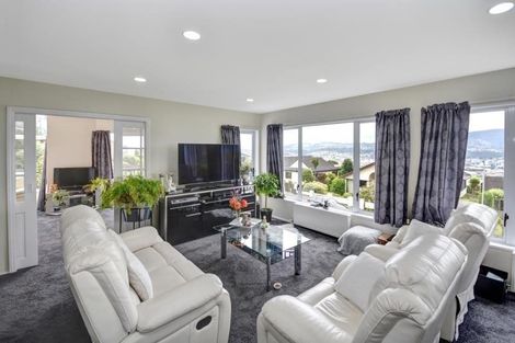 Photo of property in 4 Harbour Heights, Waverley, Dunedin, 9013