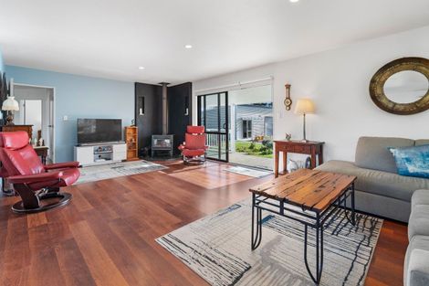 Photo of property in 2569 State Highway 2, Ahikouka, Greytown, 5794