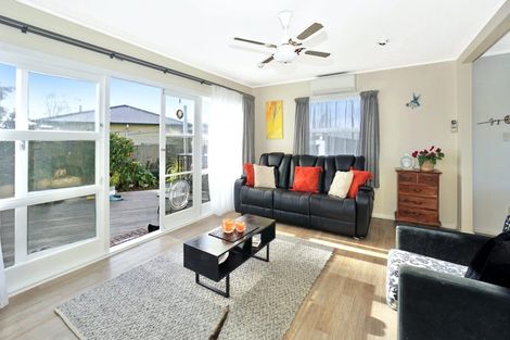 Photo of property in 37 Harris Street, Te Puke, 3119