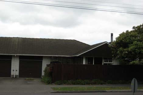 Photo of property in 84b Withells Road, Avonhead, Christchurch, 8042