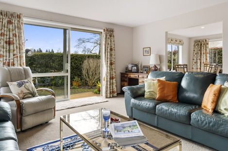 Photo of property in 53 Chateau Crescent, Rangatira Park, Taupo, 3330