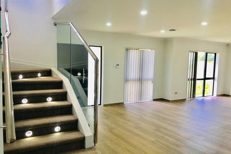 Photo of property in 77b Puhinui Road, Papatoetoe, Auckland, 2104