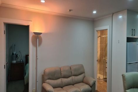 Photo of property in 57e Point View Drive, East Tamaki Heights, Auckland, 2016