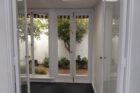 Photo of property in 11a Poynder Avenue, Merivale, Christchurch, 8014