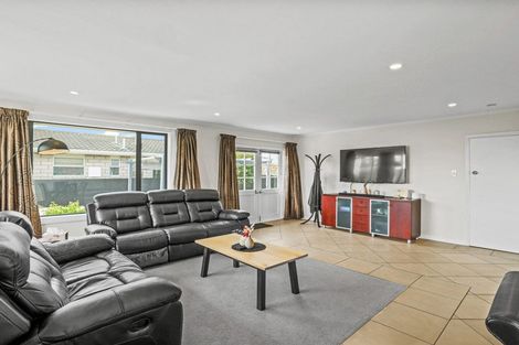 Photo of property in 780 Main North Road, Belfast, Christchurch, 8051