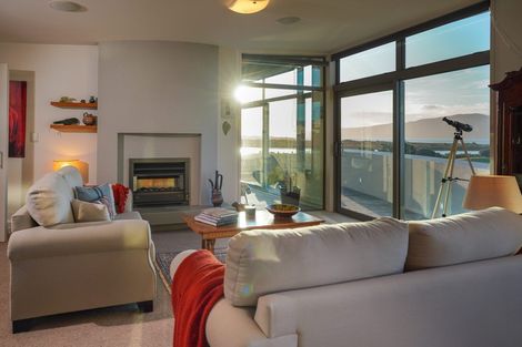 Photo of property in 116 Queens Road, Waikanae Beach, Waikanae, 5036