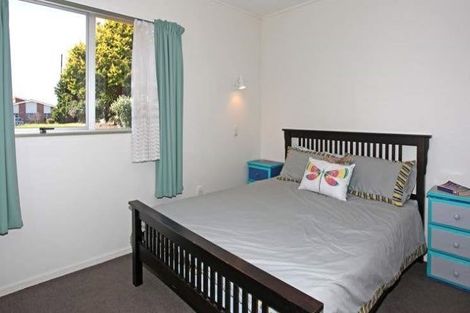 Photo of property in 132 Seddon Street, Pukekohe, 2120