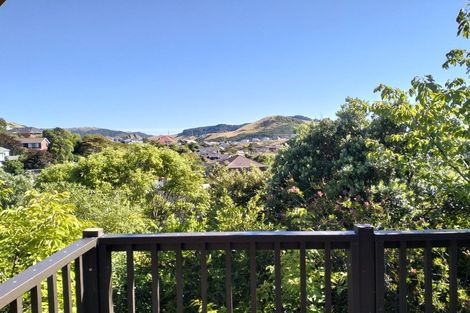 Photo of property in The Triangle, 2/33 Halswater Drive, Churton Park, Wellington, 6037