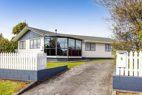 Photo of property in 6 Sunnyvale Street, Bell Block, New Plymouth, 4312