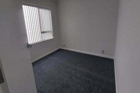 Photo of property in 708 Te Atatu Road, Te Atatu Peninsula, Auckland, 0610