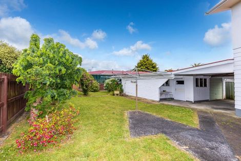 Photo of property in 107 Lewis Street, Glenview, Hamilton, 3206