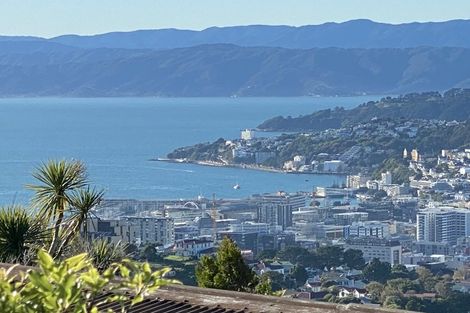 Photo of property in 24 Highbury Crescent, Highbury, Wellington, 6012