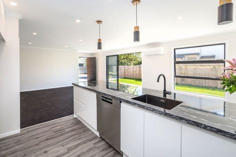 Photo of property in 17a Tararua Street, Trentham, Upper Hutt, 5018