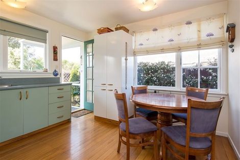 Photo of property in 2/202 Waimairi Road, Ilam, Christchurch, 8041