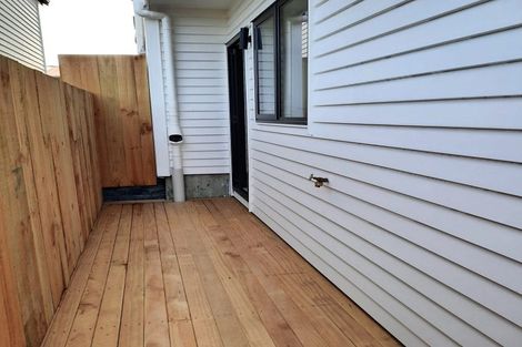 Photo of property in 5/10 Rimu Street, New Lynn, Auckland, 0600