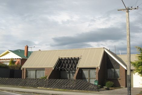 Photo of property in 22 Essex Street, Balclutha, 9230