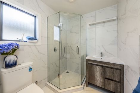 Photo of property in 15 Heidi Crescent, Flat Bush, Auckland, 2016