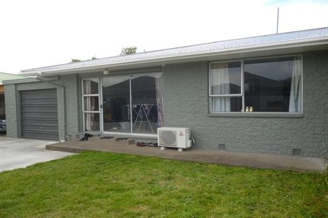 Photo of property in 2/32 Lyndon Street, Riccarton, Christchurch, 8041