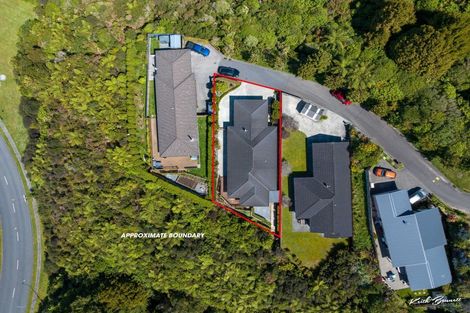 Photo of property in 43 Percy Kinsman Crescent, Riverstone Terraces, Upper Hutt, 5018