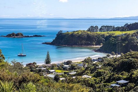 Photo of property in 11 Cory Road, Palm Beach, Waiheke Island, 1081