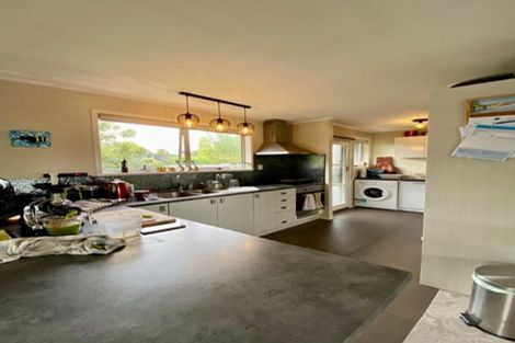 Photo of property in 20 Lipton Grove, Opaheke, Papakura, 2113