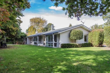 Photo of property in 17 Chepstow Avenue, Fendalton, Christchurch, 8052