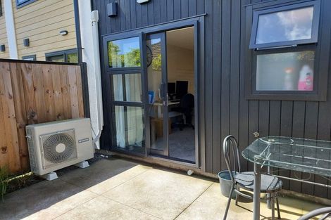 Photo of property in 3/33 Sladden Street, Naenae, Lower Hutt, 5011