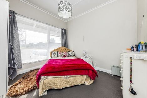 Photo of property in 308 Massey Road, Mangere East, Auckland, 2024