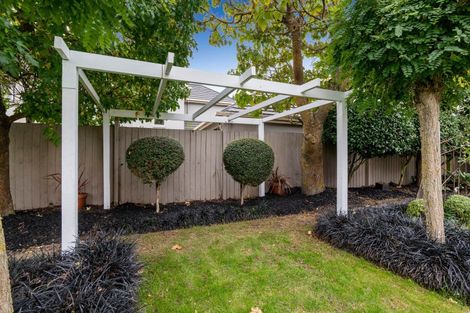 Photo of property in 16 Ridgewood Place, Shirley, Christchurch, 8061