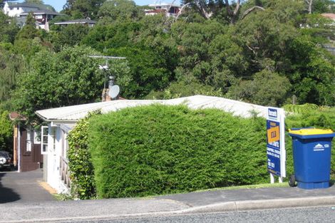 Photo of property in 1/12 Matipo Road, Mairangi Bay, Auckland, 0630