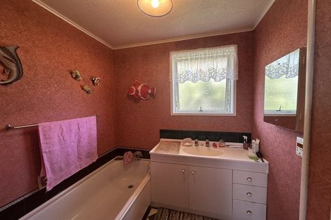 Photo of property in 35 King Street, Waitara, 4320