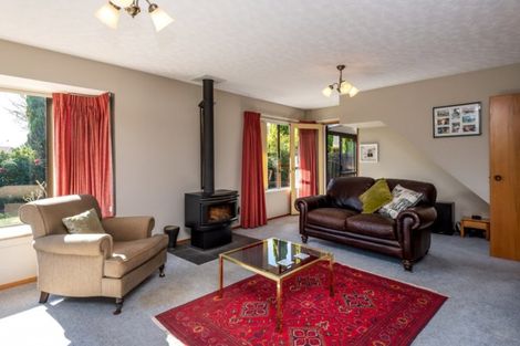 Photo of property in 1/35 Solway Avenue, Ilam, Christchurch, 8041