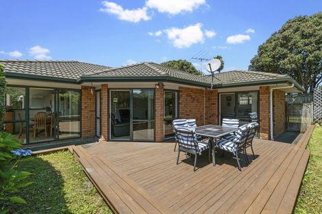 Photo of property in 11 Wentworth Park, Albany, Auckland, 0632