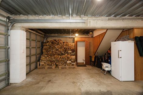 Photo of property in 15 Leven Street, South Hill, Oamaru, 9400