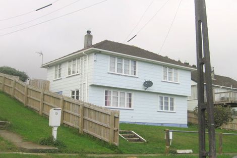 Photo of property in 17 King Crescent, Ranui, Porirua, 5024