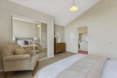 Photo of property in 12 Tington Avenue, Wattle Downs, Auckland, 2103