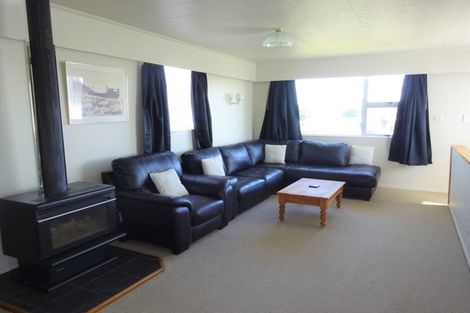 Photo of property in 36 Seabury Avenue, Foxton Beach, Foxton, 4815