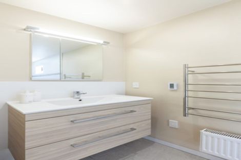 Photo of property in 8 Massey Street, Westown, New Plymouth, 4310