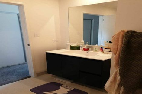 Photo of property in 24/1 Scott Road, Hobsonville, Auckland, 0616