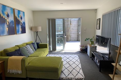 Photo of property in 12a Withers Road, Glen Eden, Auckland, 0602